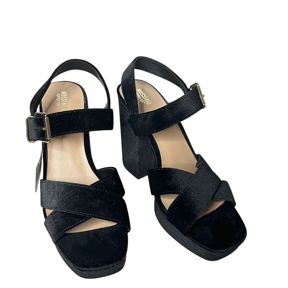 Mossimo Alexandra Black Velvet Platform Block Heel Sandals Womens 9.5 NWT